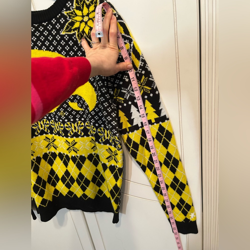 Iowa Hawkeye Holiday Sweater View 5